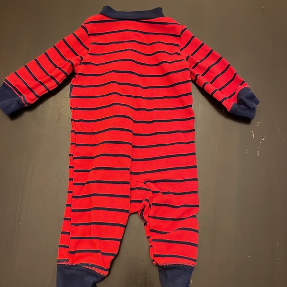 Lot of 2 Carter’s zip up onesies 3 months EUC - Picture 6 of 7